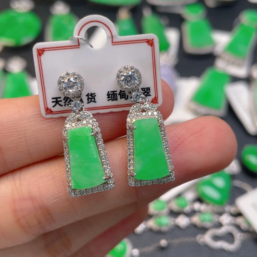 翡翠银S925镶嵌颈饰
