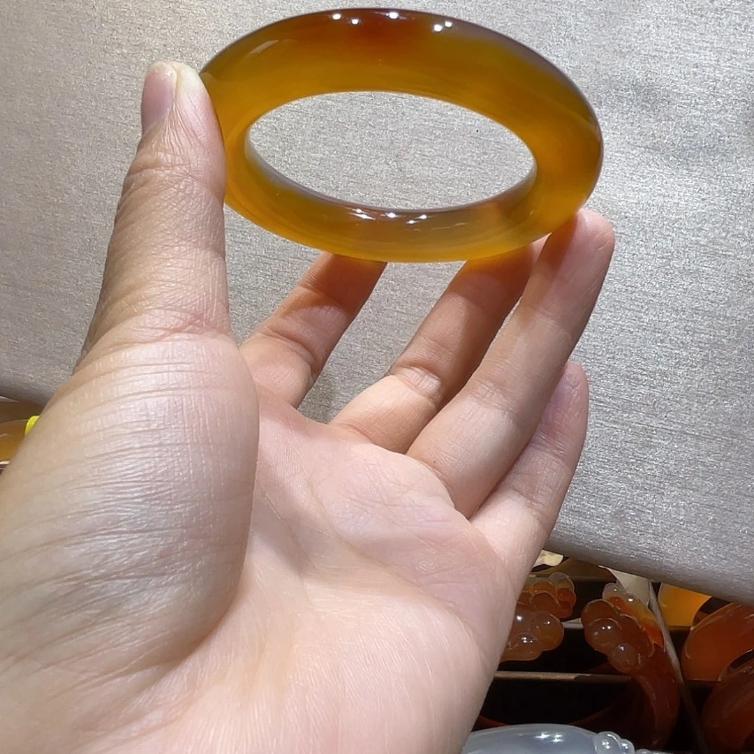 玛瑙/玉髓未镶嵌手镯