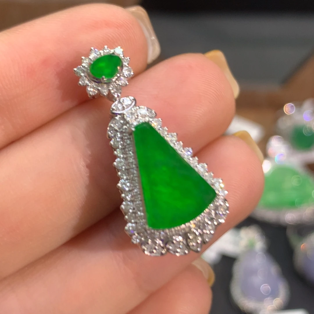 翡翠18K金镶嵌吊坠(不含链)