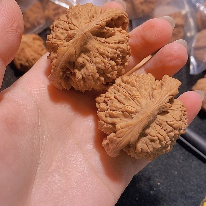 文玩核桃吊坠官帽51