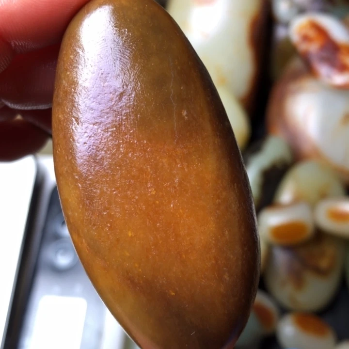 和田玉未镶嵌珠宝奇石