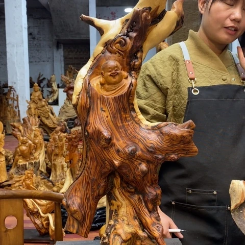 柏木金**堂太行崖柏根雕