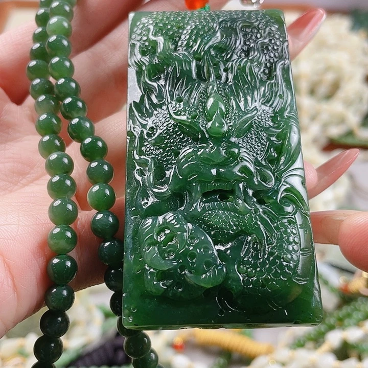 未镶嵌和田玉挂件