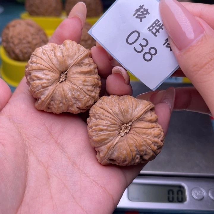 把件文玩核桃南瓜墩39.038