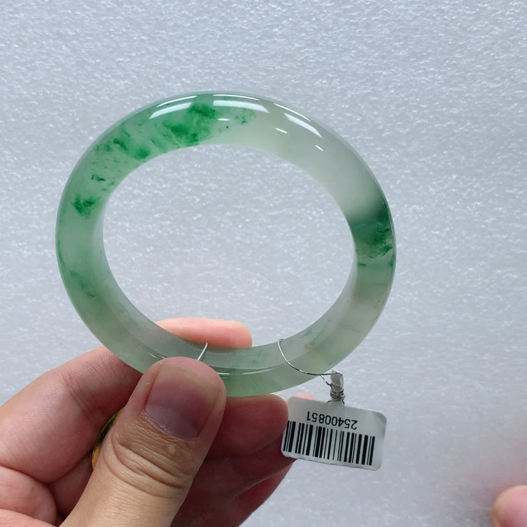 石英质玉未镶嵌手镯青青57-多人