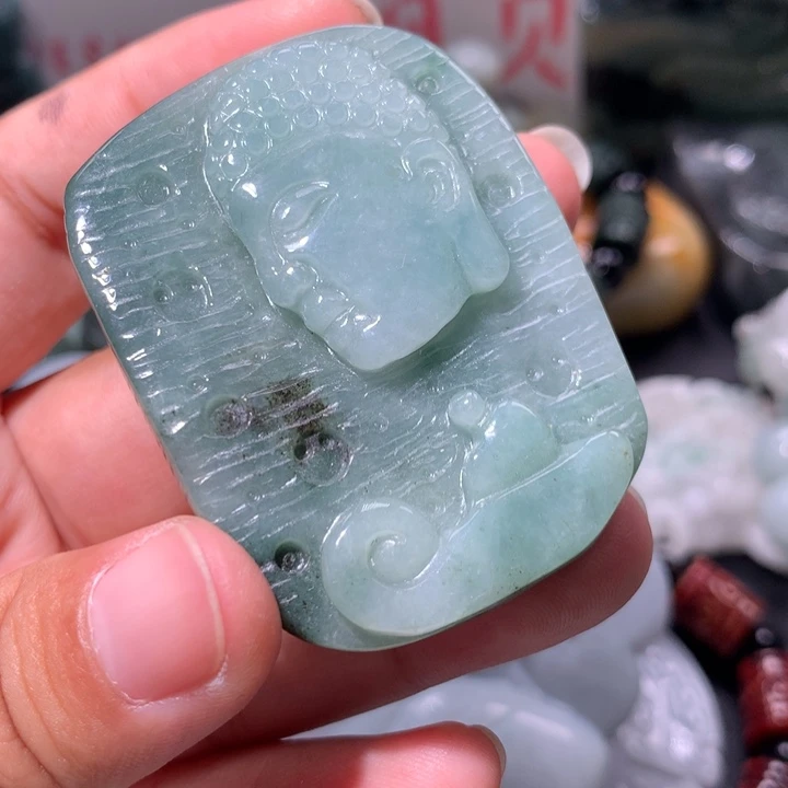 翡翠未镶嵌颈饰保真天然A货翡翠