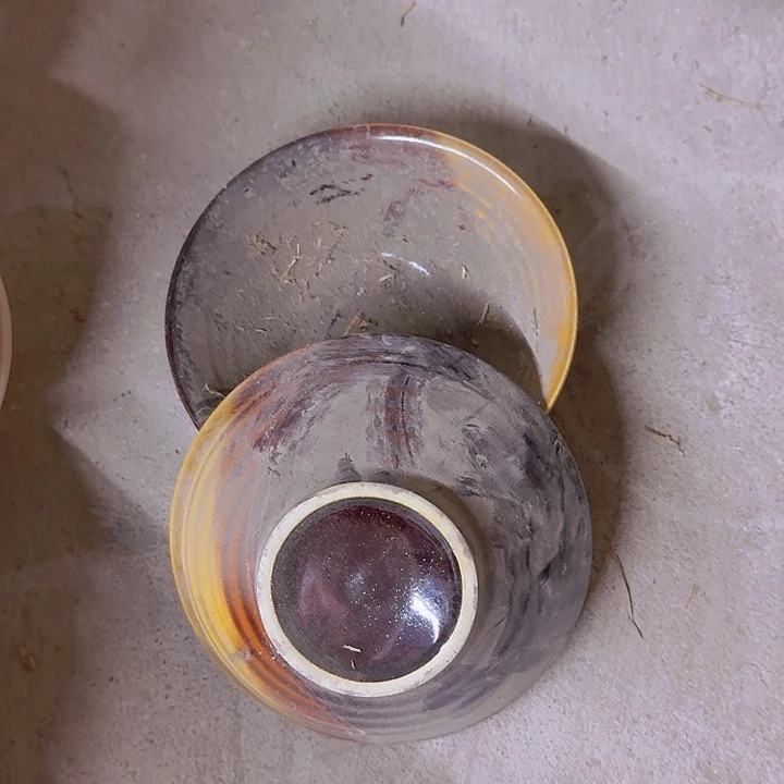 瓷片盘子碗啥卡都有