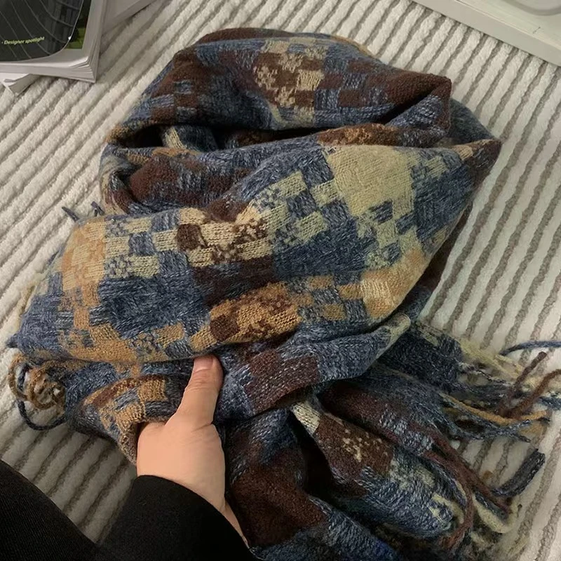 冬季新款时尚百搭长款保暖氛围感拼色格子流苏围巾保暖套装