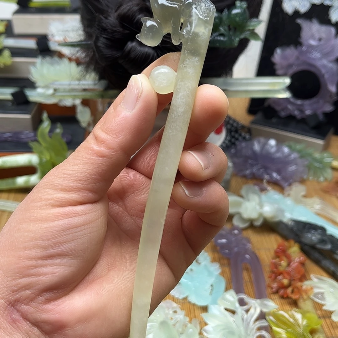 蛇纹石玉未镶嵌岫玉