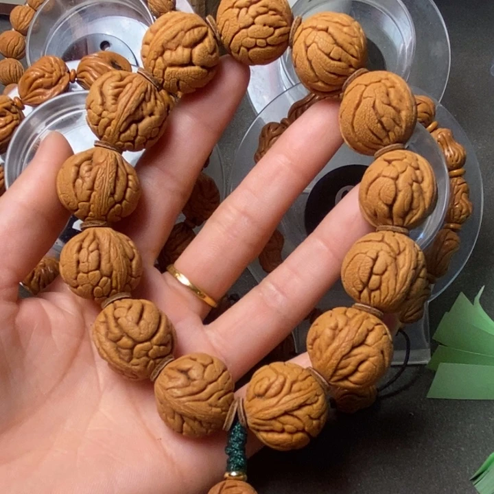 吊坠桃核陕西秦岭山桃核