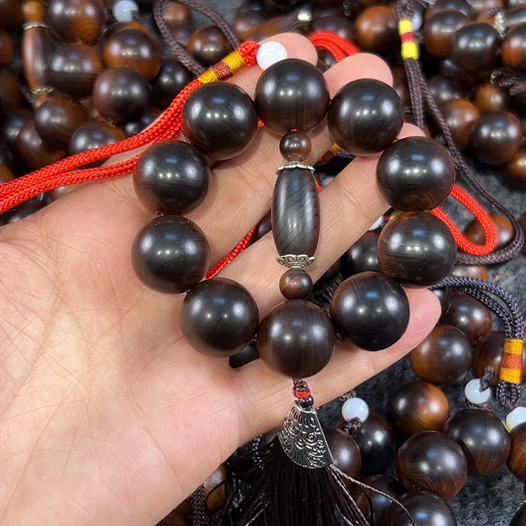 崖柏太行崖柏雷击木20车挂，带天珠