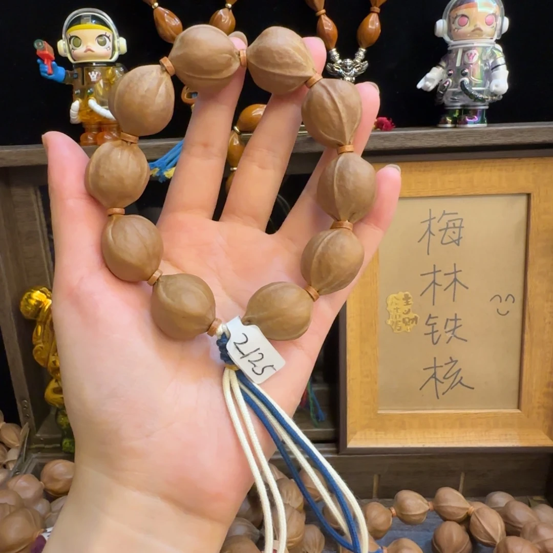 千***秋吊坠橄榄核梅林铁核2125