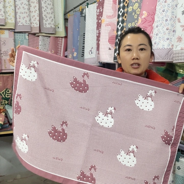 棉特价酒红色天鹅