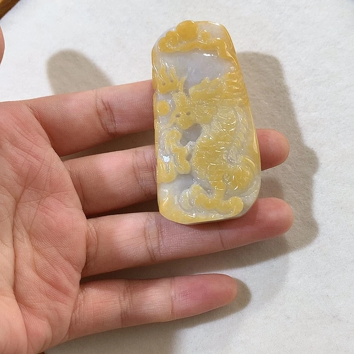 翡翠未镶嵌颈饰翡翠吊坠