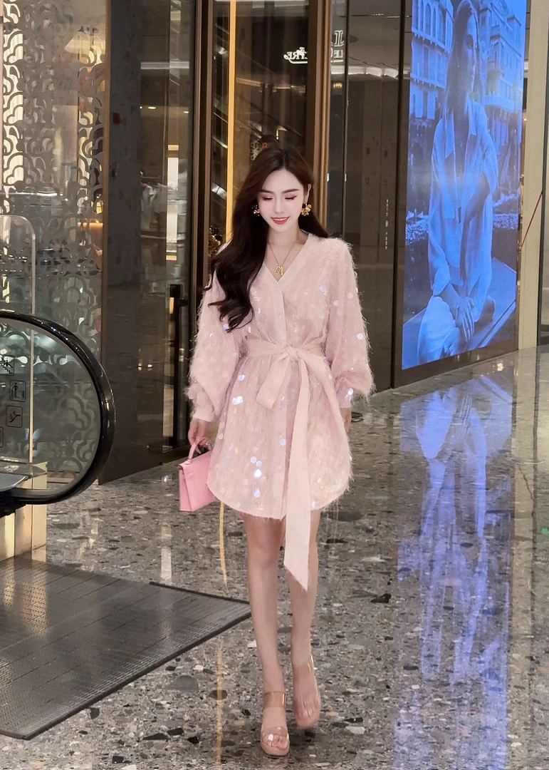 【清仓】DL122设计感时尚气质显瘦长袖重工珠片精致优雅连衣裙