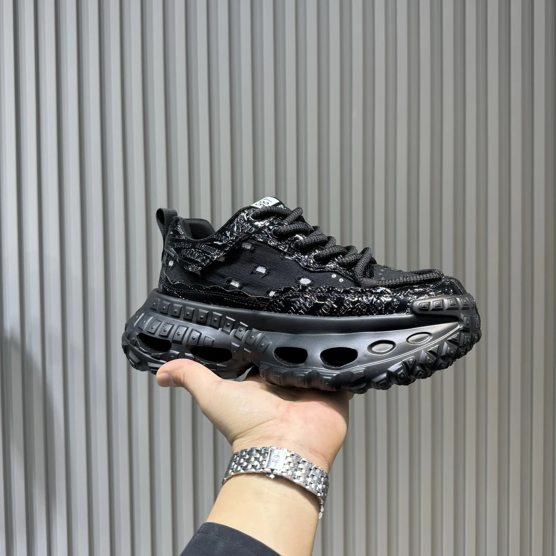 2025春季新款男士老爹鞋时尚百透气网面拼接搭厚底增高运动休闲鞋