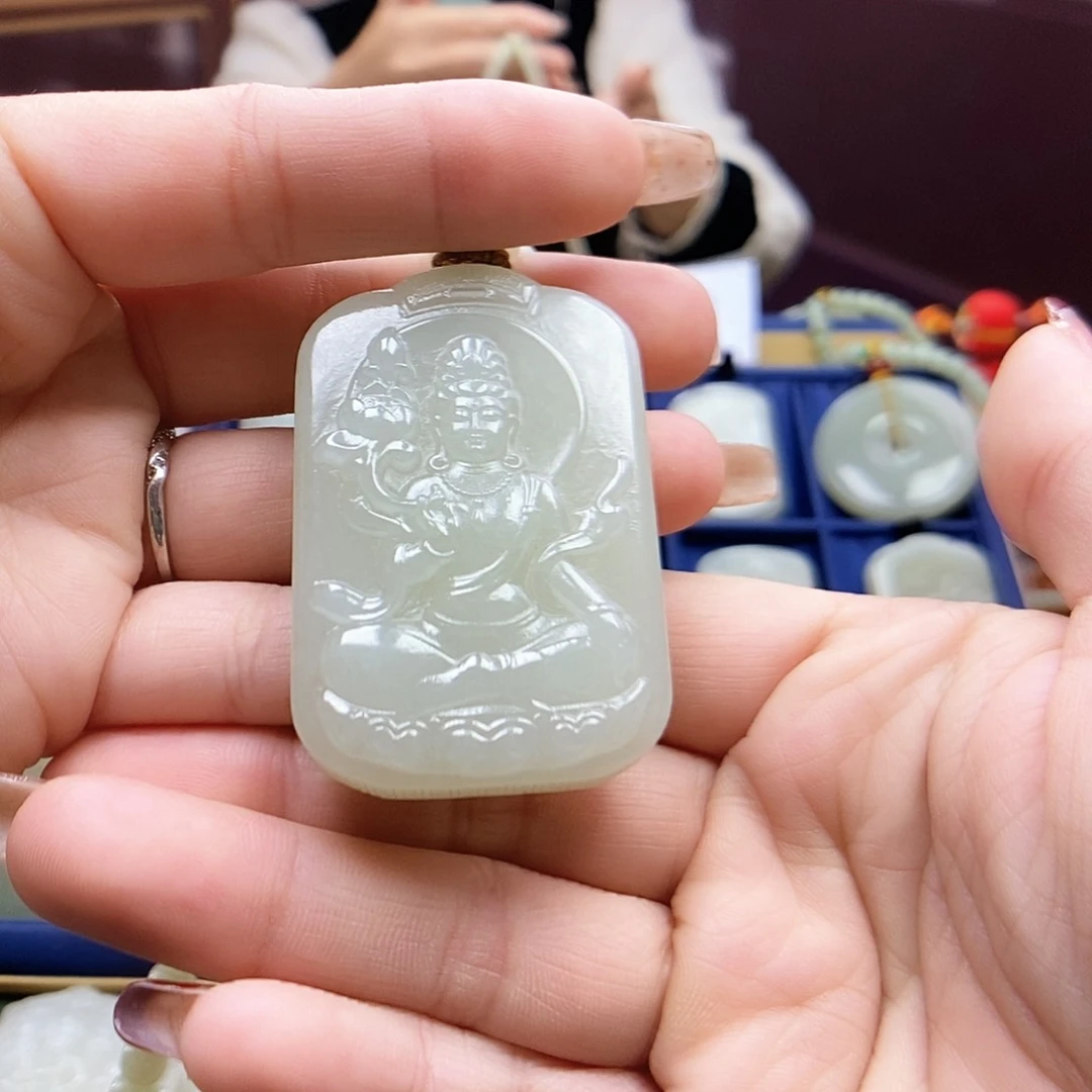 和田玉颈饰未镶嵌米****