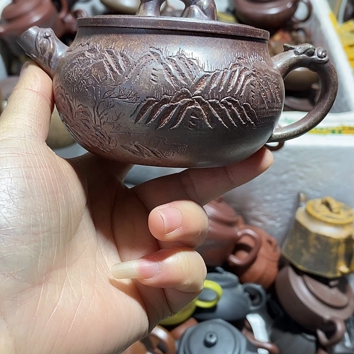 紫砂茶壶微瑕微笑