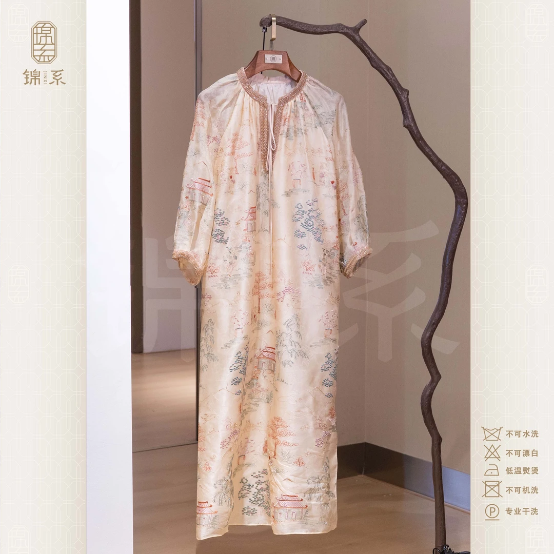 【锦系】真丝欧根缎提花新中式桑蚕丝绣花立领七分袖连衣裙L-36574