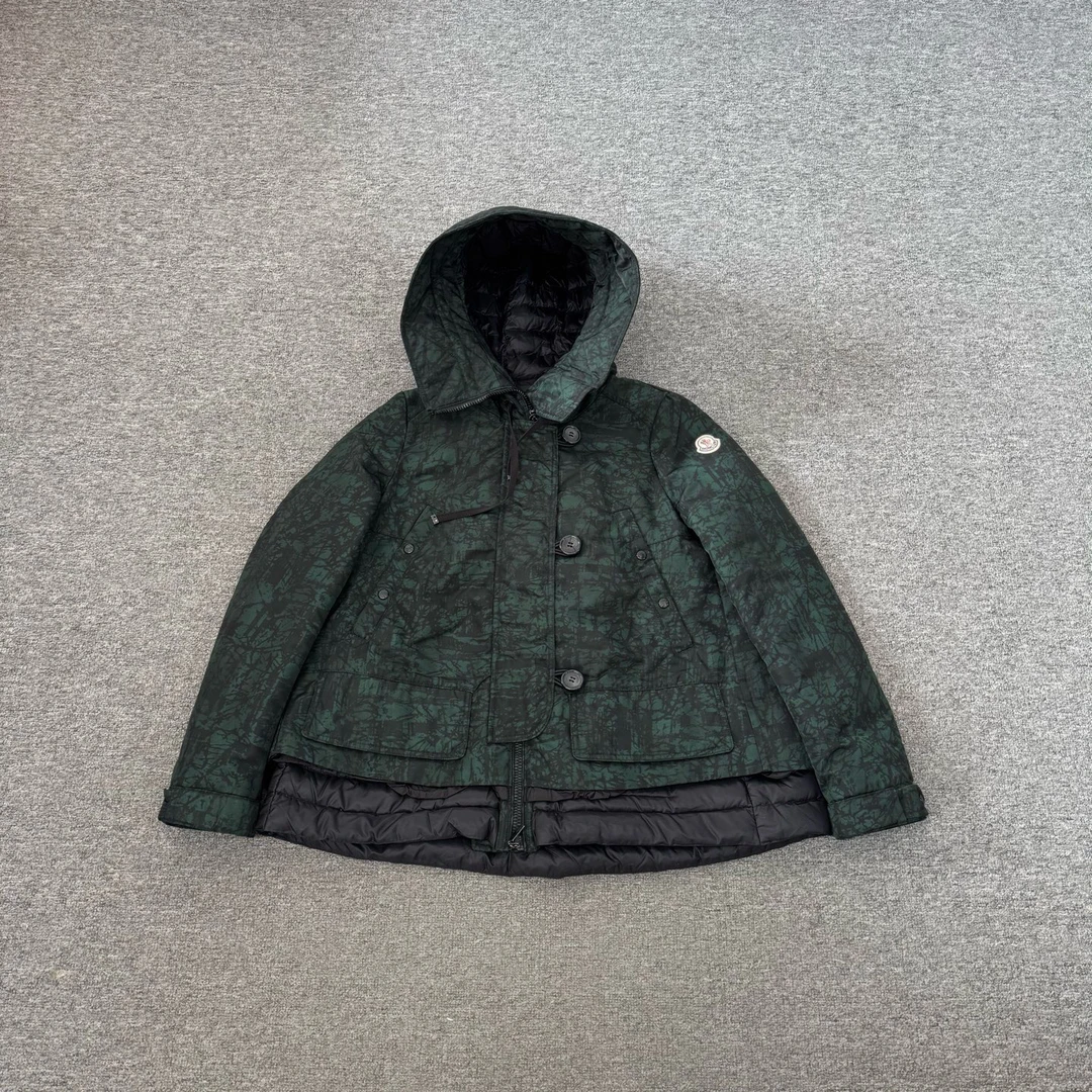 99新 AMIPARIS 蒙口 绿色羽绒服1码