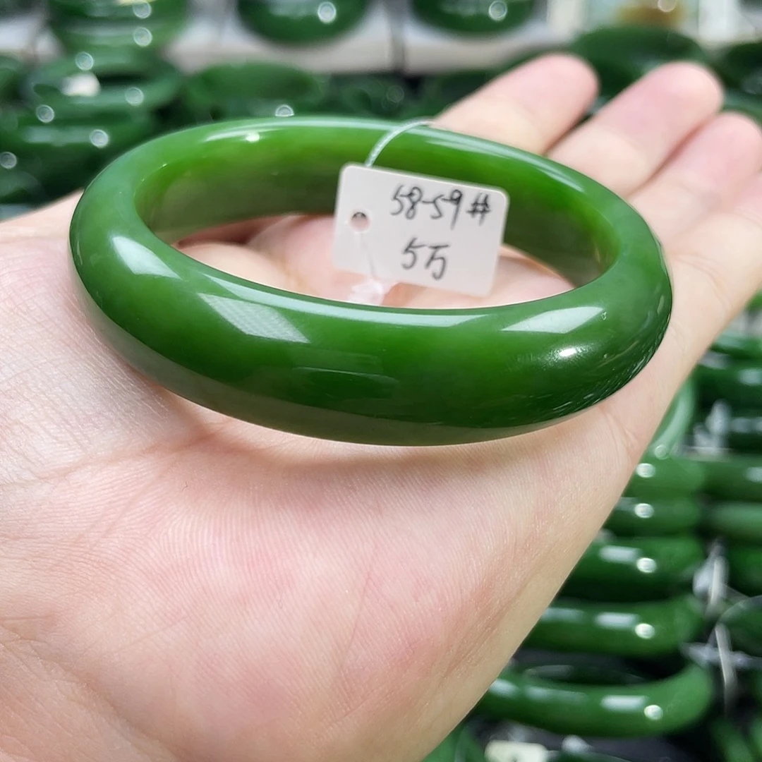未镶嵌手镯和田玉（碧玉）