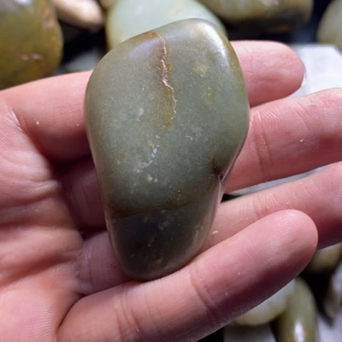 未镶嵌和田玉（糖玉）挂件