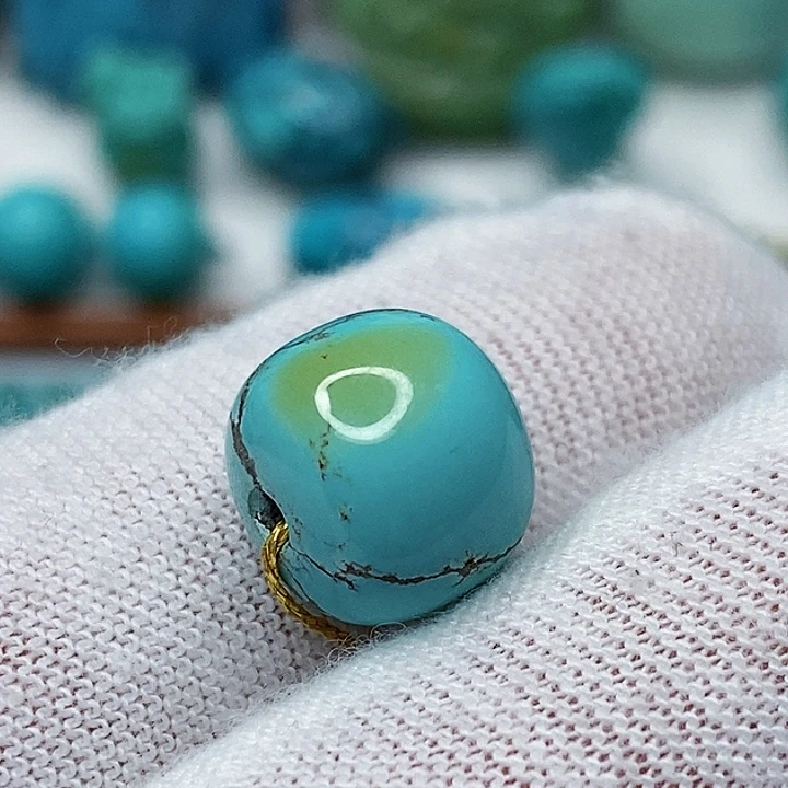 绿松石未镶嵌天然原矿 地大质检