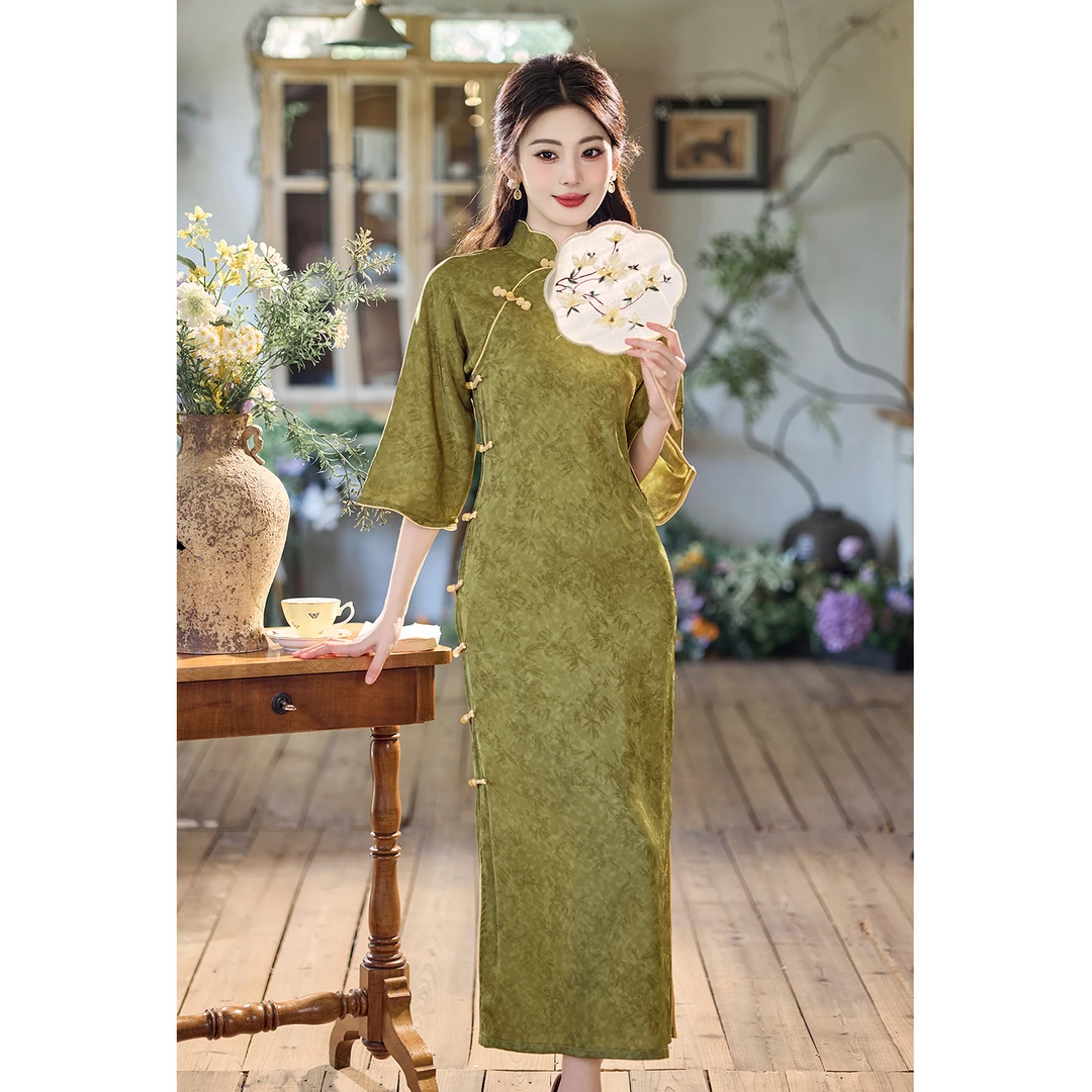 古法全开襟旗袍2025新款女新中式改良年轻款连衣裙倒大袖绿色长袖