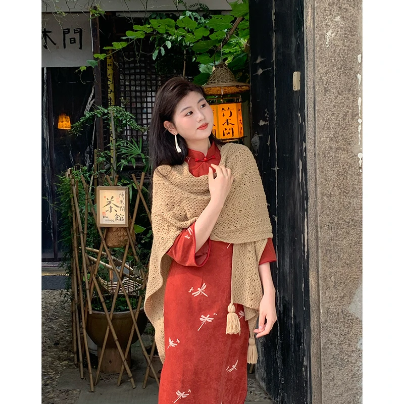 向南飞FLY《棕色毛球人字披肩》旗袍百搭氛围感披肩外搭开衫围巾女