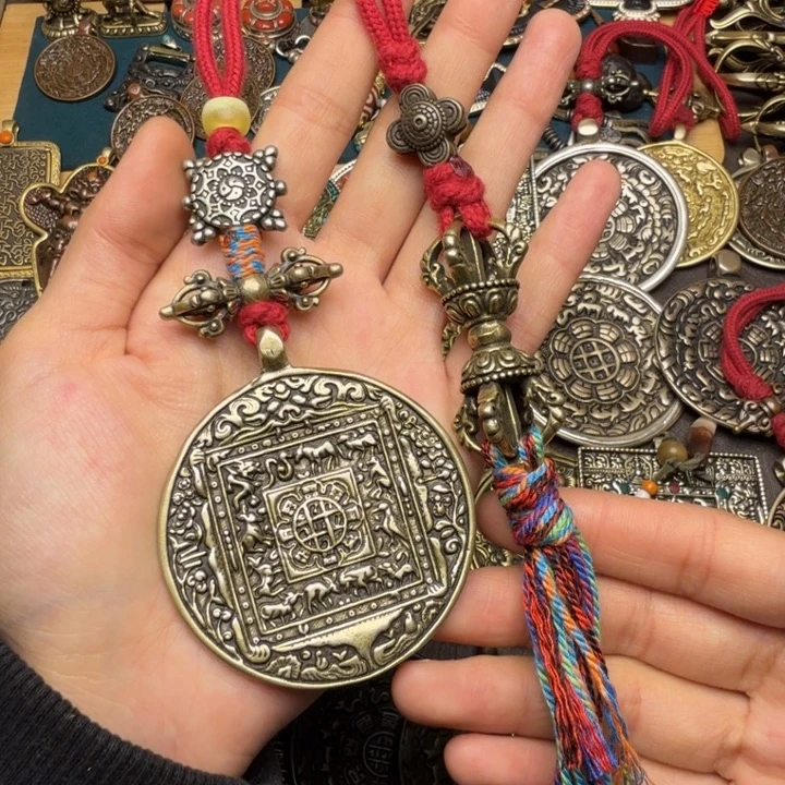 藏传文玩九宫如图