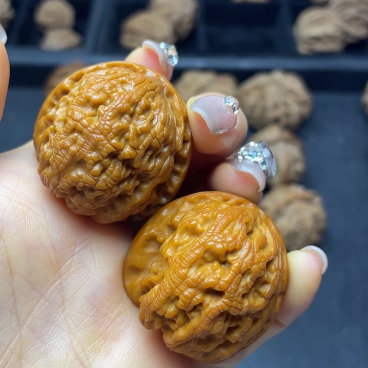 文玩核桃吊坠突突突突突突