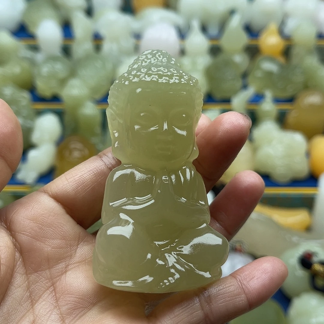 8***6玉天然桌面小摆件