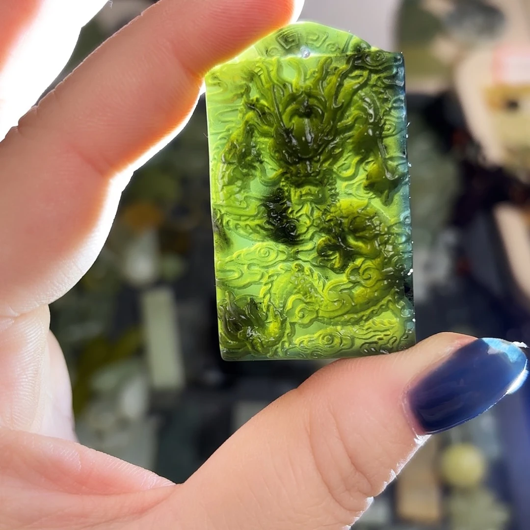 蛇纹石玉合金颈饰