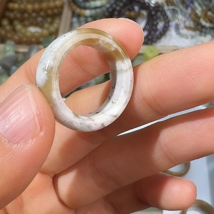 和田玉（糖玉）未镶嵌戒指17.2内径26
