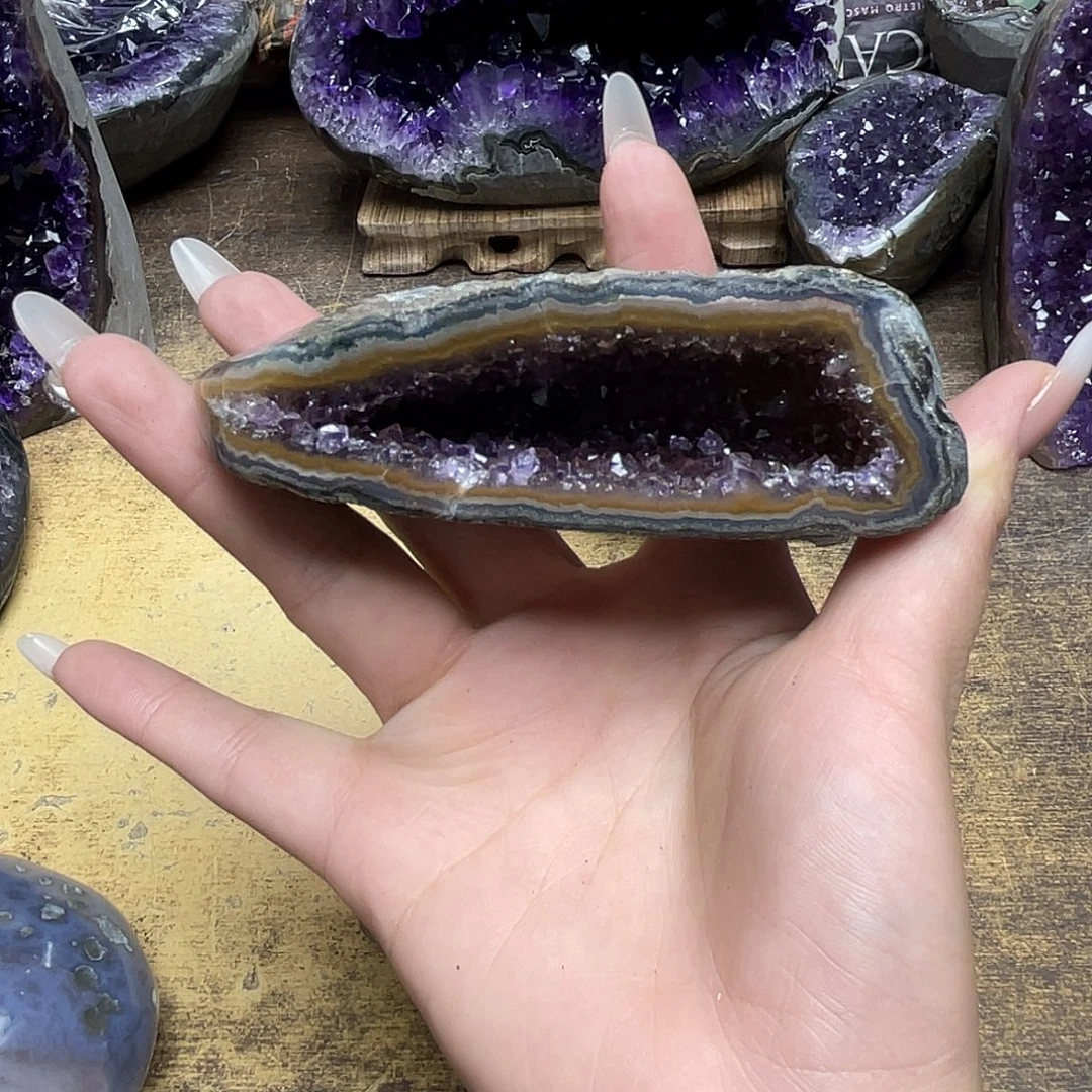 *****未镶嵌大型摆件（非配饰）紫晶