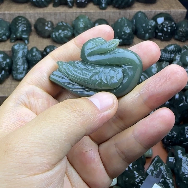 和田玉（糖玉）未镶嵌挂件