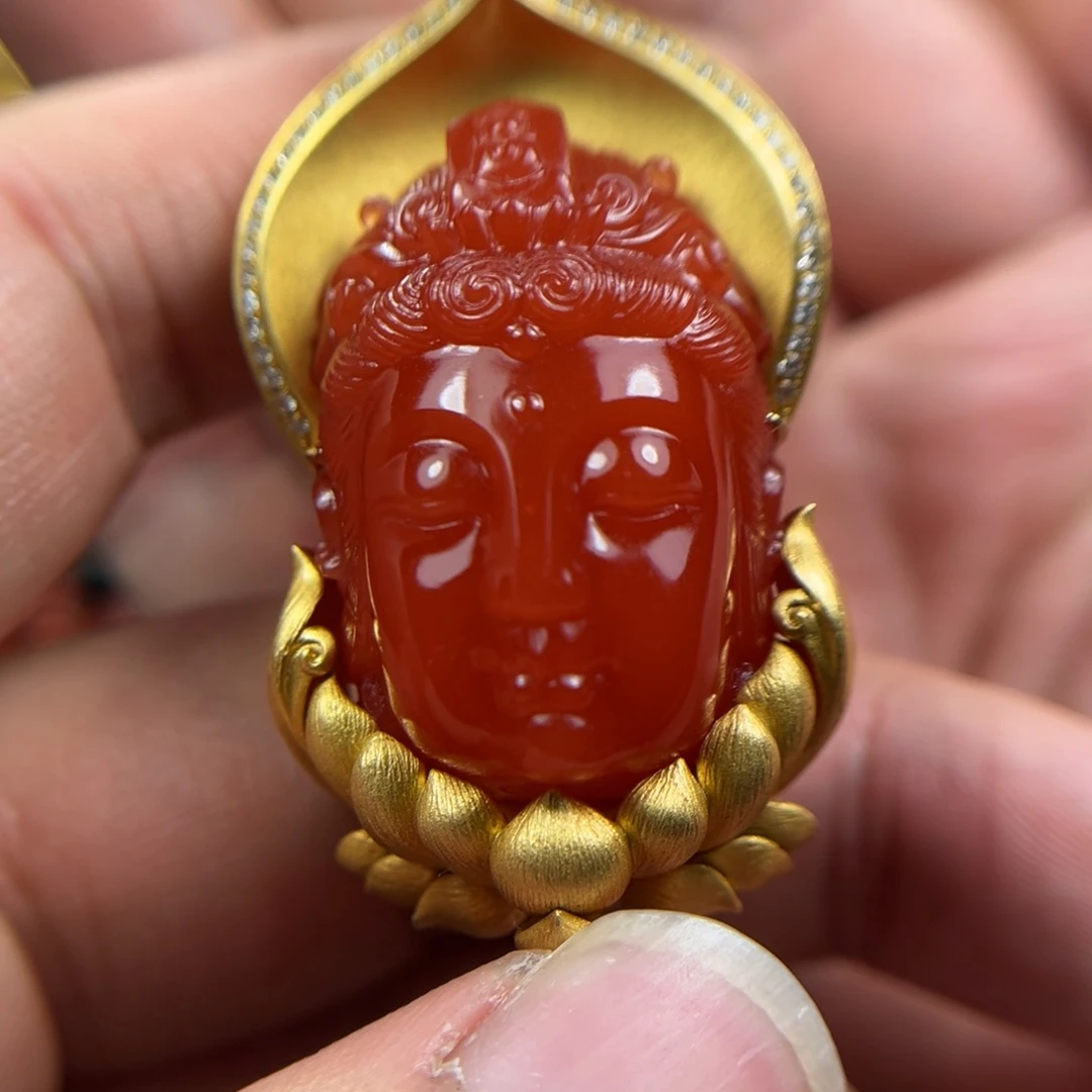 南红玛瑙观音佛首18K金镶嵌S***e