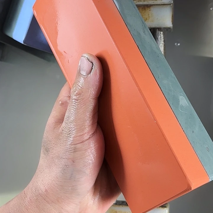 奋***️红宝石瑕疵磨霸，1.8红色，奋斗