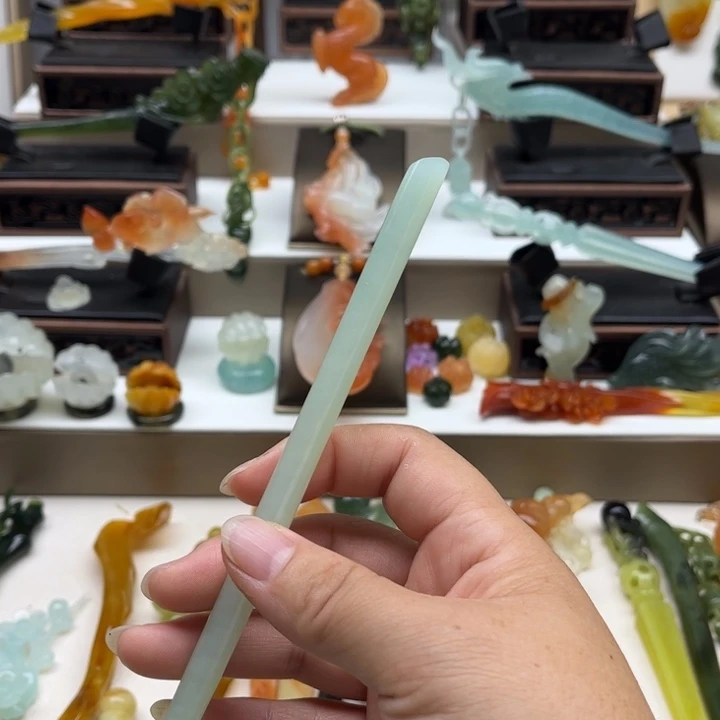 蛇纹石玉未镶嵌岫玉发簪