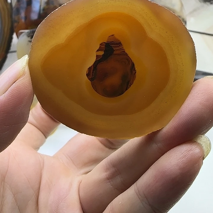 未镶嵌颈饰玛瑙/玉髓