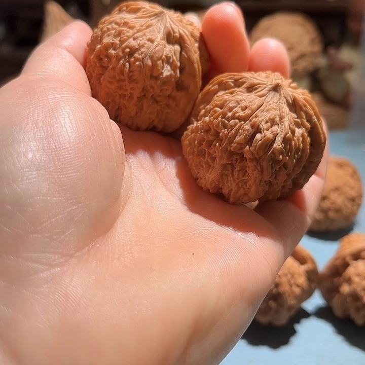 文玩核桃把件喜****雨137狮子头39