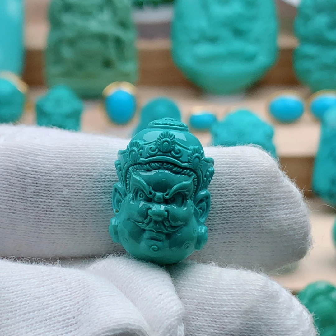 绿松石未镶嵌黄财神