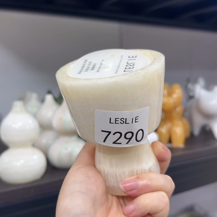 L。7290。。。。。。13-3蓝风铃