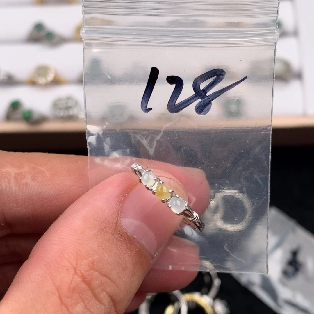 未镶嵌戒指翡翠128