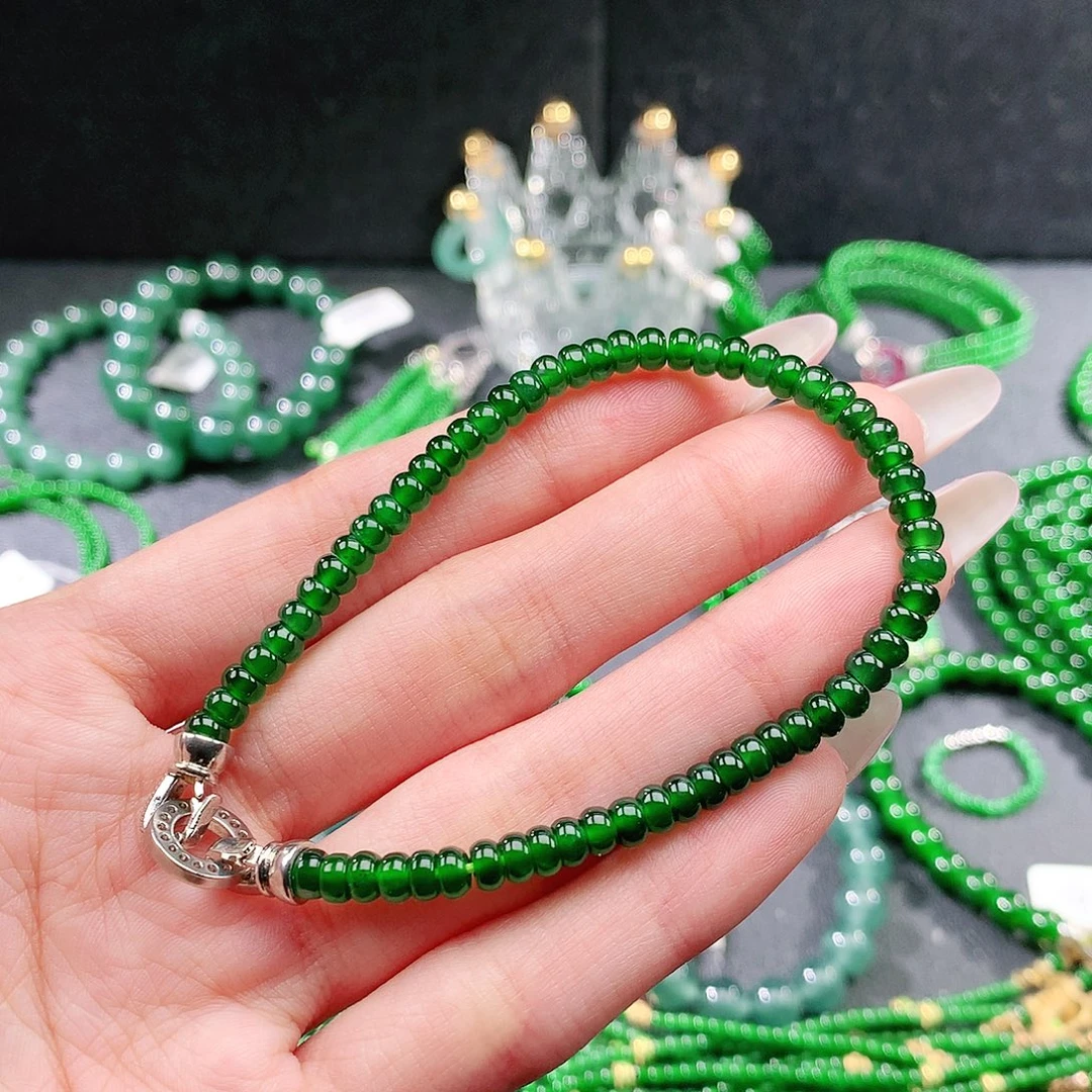 芹***@翡翠未镶嵌手链手链
