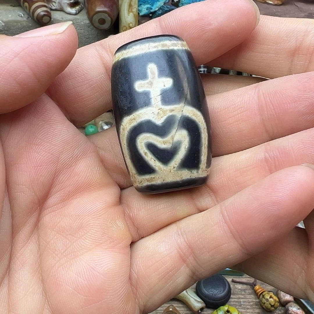 未镶嵌颈饰玛瑙/玉髓