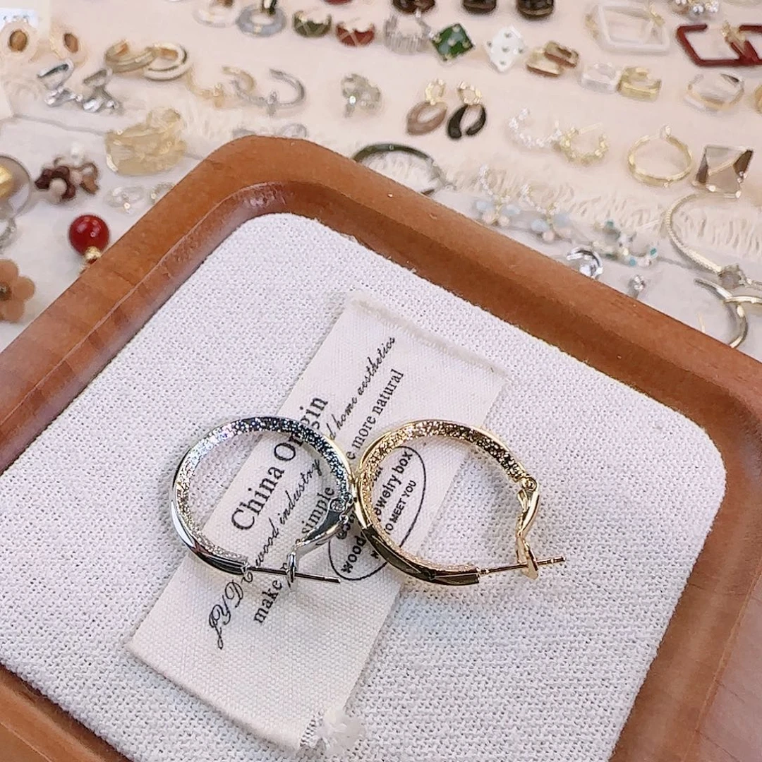 仿珍珠铜合金925银耳钉