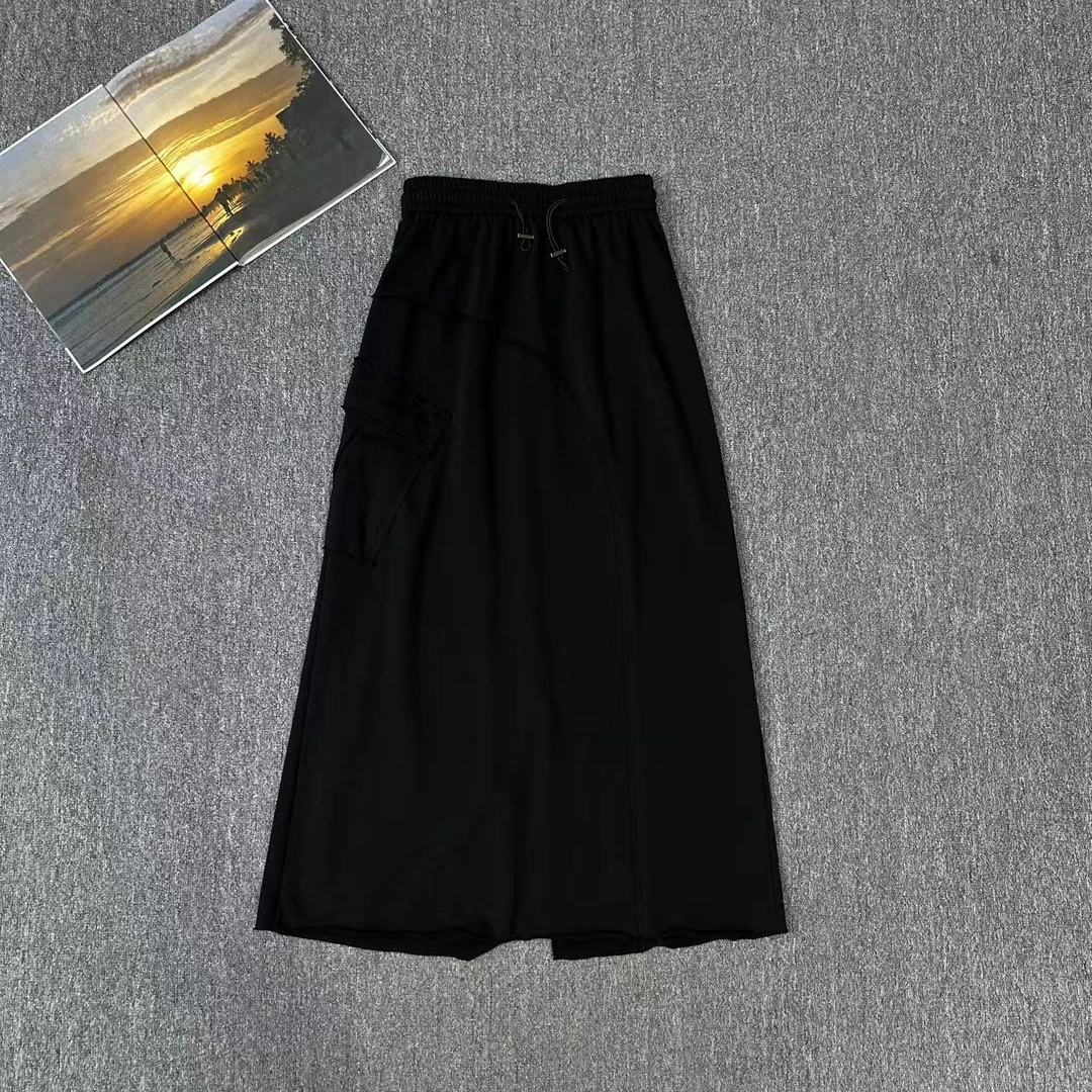 84588余小鱼 【自留好裙】黑色松紧腰抽绳卷边设计休闲半身裙女装