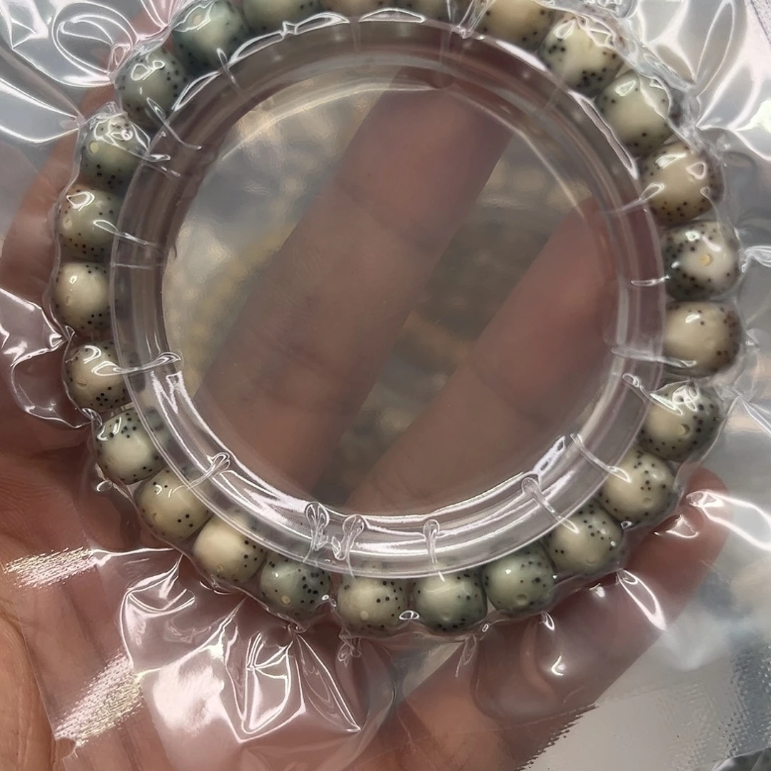 荼***舍星月菩提吊坠58。