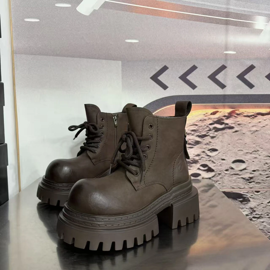 7718-203绵里新款2025精品百搭潮流马丁靴中筒烟筒黑色女士